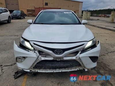 Piąte zdjęcie samochodu w środku: 2019 TOYOTA CAMRY XSE VIN:4T1B61HK7KU841341 - miniatura