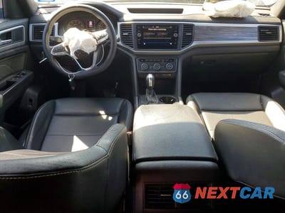 Zdjęcie 8 z 12 samochodu: 2021 VOLKSWAGEN ATLAS CROSS SPORT SE VIN:1V2JC2CA1MC237949 - miniatura