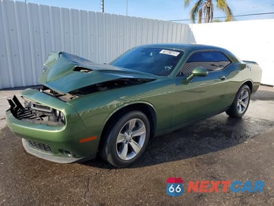 2020 DODGE CHALLENGER SXT 2C3CDZAG8LH152310 - główne zdjęcie licytacji z USA - miniatura