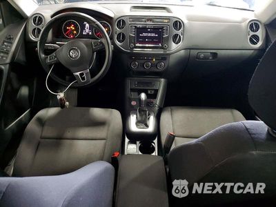 Zdjęcie 8 z 13 samochodu: 2018 VOLKSWAGEN TIGUAN LIMITED VIN:WVGBV7AX8JK005799 - miniatura