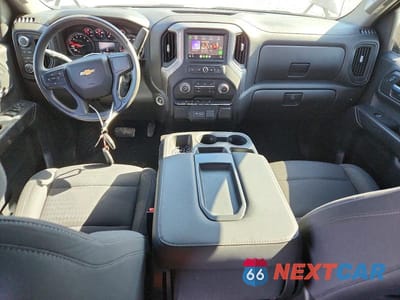Zdjęcie 8 z 11 samochodu: 2022 CHEVROLET SILVERADO K1500 CUSTOM VIN:3GCPDBEK2NG560582 - miniatura