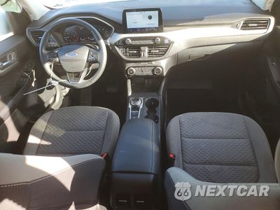 Zdjęcie 8 z 14 samochodu: 2021 FORD ESCAPE SE VIN:1FMCU9G66MUA97876 - miniatura