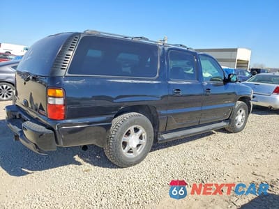 Trzecie zdjęcie samochodu z tyłu: 2005 GMC YUKON XL DENALI VIN:1GKFK66U35J145539 - miniatura