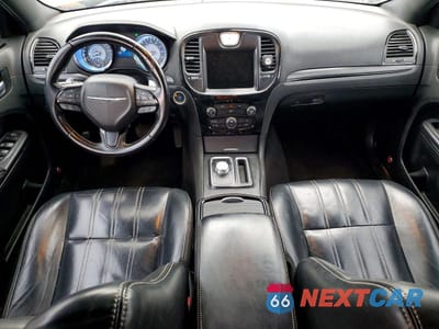 Zdjęcie 8 z 11 samochodu: 2016 CHRYSLER 300 S VIN:2C3CCAGG1GH253237 - miniatura