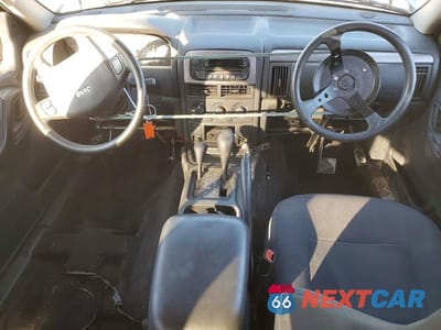 Zdjęcie 8 z 12 samochodu: 2003 JEEP GRAND CHEROKEE LAREDO VIN:1J4GW48S73C506707 - miniatura