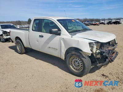 Czwarte zdjęcie samochodu z boku: 2008 NISSAN TITAN XE VIN:1N6BA06A38N348439 - miniatura