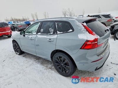 Drugie zdjęcie samochodu z przodu: 2025 VOLVO XC60 PLUS VIN:YV4M12RC9S1176739 - miniatura