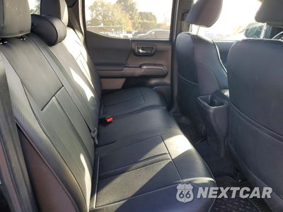 Zdjęcie 10 z 13 samochodu: 2022 TOYOTA TACOMA DOUBLE CAB VIN:3TMBZ5DN9NM033956 - miniatura