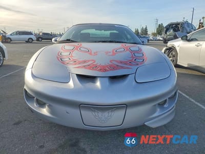 Piąte zdjęcie samochodu w środku: 1999 PONTIAC FIREBIRD VIN:2G2FS22K1X2231730 - miniatura