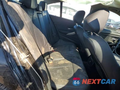 Zdjęcie 10 z 11 samochodu: 2018 BMW 320 XI VIN:WBA8A3C52JA505278 - miniatura