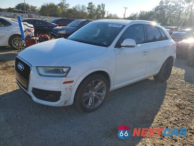 2015 AUDI Q3 PRESTIGE WA1FFCFS7FR010686 - główne zdjęcie licytacji z USA - miniatura