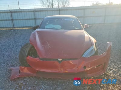 Piąte zdjęcie samochodu w środku: 2021 TESLA MODEL S VIN:5YJSA1E53MF436221 - miniatura