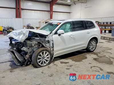 2020 VOLVO XC90 T5 MOMENTUM YV4102PK6L1592796 - główne zdjęcie licytacji z USA - miniatura