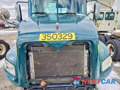 Zdjęcie 7 z 10 samochodu: 2016 MACK CXU613 SEMI TRUCK VIN:1M1AW01X5GM008564 - miniatura