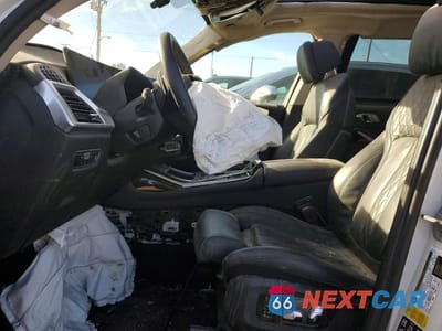 Zdjęcie 7 z 12 samochodu: 2023 BMW X7 XDRIVE40I VIN:5UX23EM06P9R07377 - miniatura