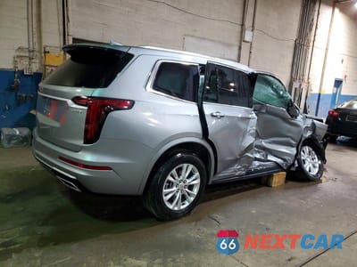 Trzecie zdjęcie samochodu z tyłu: 2025 CADILLAC XT6 LUXURY VIN:1GYKPBR43SZ151087 - miniatura
