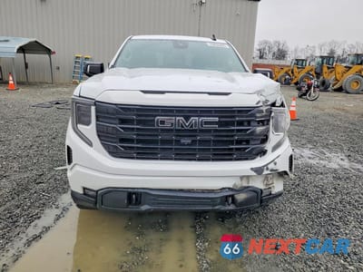 Piąte zdjęcie samochodu w środku: 2022 GMC SIERRA K1500 ELEVATION VIN:3GTUUCED9NG595758 - miniatura