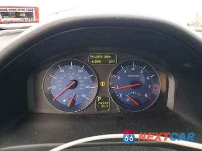 Zdjęcie 9 z 13 samochodu: 2009 VOLVO C30 T5 VIN:YV1MK672692135615 - miniatura