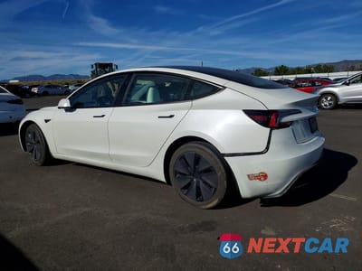 Drugie zdjęcie samochodu z przodu: 2024 TESLA MODEL 3 VIN:5YJ3E1EA2RF828801 - miniatura