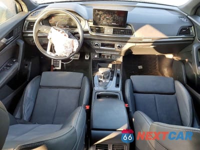 Zdjęcie 8 z 14 samochodu: 2022 AUDI SQ5 PREMIUM PLUS VIN:WA1B4AFY0N2095908 - miniatura