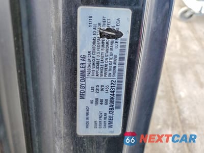 Zdjęcie 12 z 13 samochodu: 2011 SMART FORTWO PURE VIN:WMEEJ3BA9BK443122 - miniatura