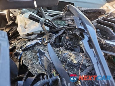 Zdjęcie 8 z 13 samochodu: 2022 BMW M850XI VIN:WBABC4C07NCH82337 - miniatura