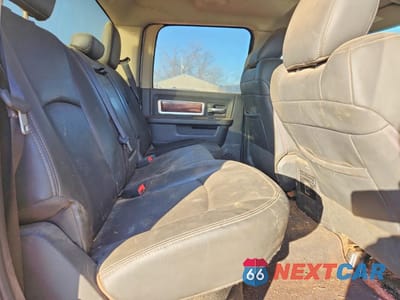 Zdjęcie 10 z 12 samochodu: 2012 DODGE RAM 3500 LARAMIE VIN:3C63DRJL7CG202274 - miniatura