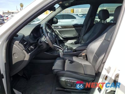 Zdjęcie 7 z 12 samochodu: 2017 BMW X3 XDRIVE28I VIN:5UXWX9C32H0W78887 - miniatura