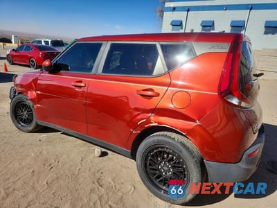 Drugie zdjęcie samochodu z przodu: 2020 KIA SOUL LX VIN:KNDJ23AUXL7093039 - miniatura
