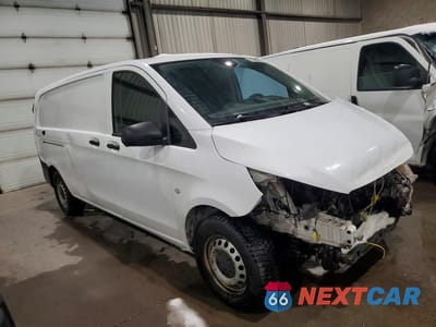 Czwarte zdjęcie samochodu z boku: 2022 MERCEDES BENZ METRIS VIN:W1YV0CEY9N3954933 - miniatura