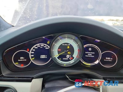 Zdjęcie 9 z 14 samochodu: 2022 PORSCHE CAYENNE TURBO S E-HYBRID VIN:WP1AH2AY3NDA46143 - miniatura