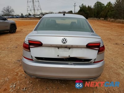 Zdjęcie 6 z 12 samochodu: 2020 VOLKSWAGEN PASSAT SE VIN:1VWSA7A36LC017263 - miniatura