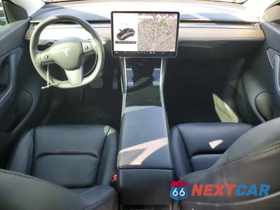 Zdjęcie 8 z 12 samochodu: 2021 TESLA MODEL Y VIN:5YJYGDEE4MF080629 - miniatura