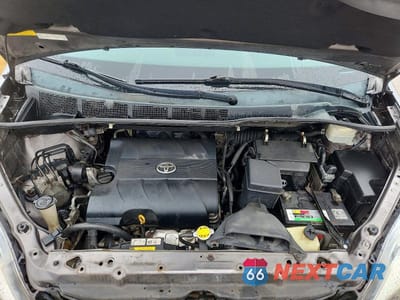 Zdjęcie 12 z 13 samochodu: 2011 TOYOTA SIENNA XLE 7-PASSENGER VIN:5TDDK3DC2BS018632 - miniatura