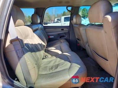 Zdjęcie 11 z 12 samochodu: 2001 CHEVROLET TAHOE C1500 VIN:1GNEC13T11J191651 - miniatura