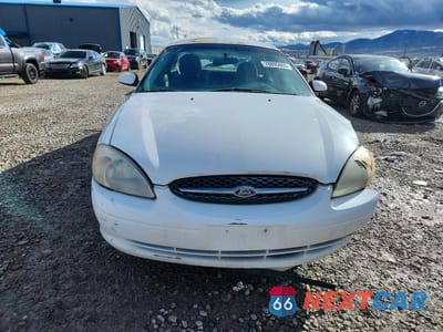 Piąte zdjęcie samochodu w środku: 2000 FORD TAURUS SES VIN:1FAFP55U5YG232648 - miniatura