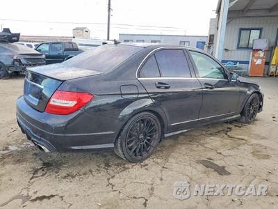 Trzecie zdjęcie samochodu z tyłu: 2012 MERCEDES-BENZ C 250 VIN:WDDGF4HB1CA724715 - miniatura