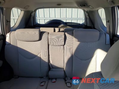 Zdjęcie 10 z 14 samochodu: 2006 TOYOTA RAV4 LIMITED VIN:JTMBK34V665006441 - miniatura