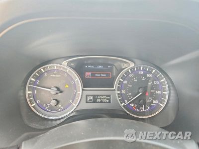 Zdjęcie 9 z 13 samochodu: 2014 INFINITI QX60 VIN:5N1AL0MM4EC521197 - miniatura