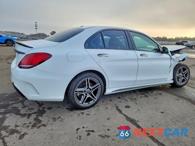 Trzecie zdjęcie samochodu z tyłu: 2020 MERCEDES-BENZ C 300 4MATIC VIN:55SWF8EB1LU332728 - miniatura