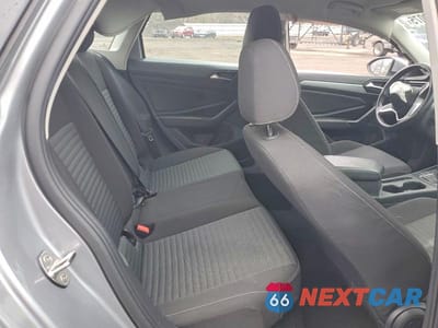 Zdjęcie 10 z 12 samochodu: 2025 VOLKSWAGEN JETTA S VIN:3VW5X7BU2SM025361 - miniatura