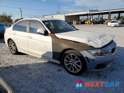 Czwarte zdjęcie samochodu z boku: 2016 BMW 320 I VIN:WBA8E1G58GNT37974 - miniatura