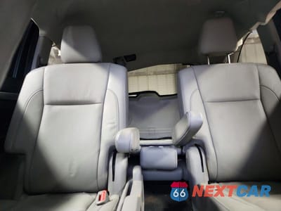 Zdjęcie 10 z 13 samochodu: 2018 TOYOTA HIGHLANDER LIMITED VIN:5TDDZRFH3JS825327 - miniatura