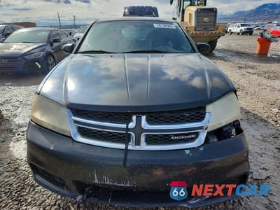 Piąte zdjęcie samochodu w środku: 2012 DODGE AVENGER SXT VIN:1C3CDZCB9CN182909 - miniatura