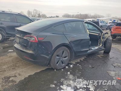 Trzecie zdjęcie samochodu z tyłu: 2019 TESLA MODEL 3 VIN:5YJ3E1EB9KF414736 - miniatura