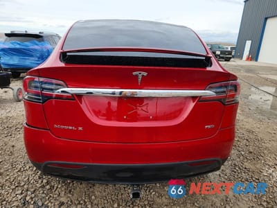 Zdjęcie 6 z 13 samochodu: 2018 TESLA MODEL X VIN:5YJXCBE2XJF113002 - miniatura