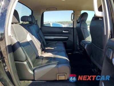 Zdjęcie 11 z 15 samochodu: 2020 TOYOTA TUNDRA VIN:5TFFY5F17LX263940 - miniatura