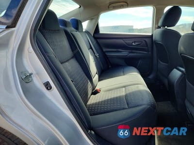 Zdjęcie 10 z 12 samochodu: 2016 NISSAN ALTIMA 2.5 VIN:1N4AL3AP1GC259569 - miniatura