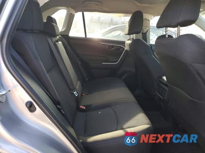 Zdjęcie 11 z 13 samochodu: 2025 TOYOTA RAV4 LE VIN:2T3G1RFV8SC491999 - miniatura
