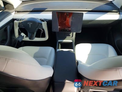 Zdjęcie 8 z 11 samochodu: 2023 TESLA MODEL 3 VIN:5YJ3E1EA1PF656497 - miniatura